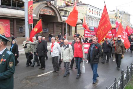 Калуга: Первомай шагает по планете