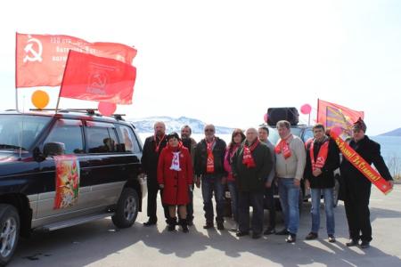 Праздничный автопробег на улицах Магадана