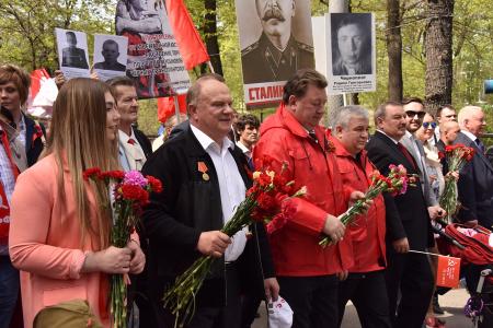 Слава Советскому народу – победителю! Вечная память павшим! Фашизм не пройдет!