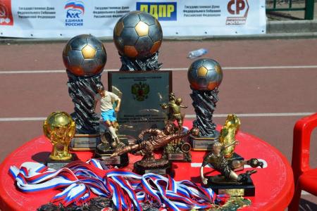 Фракция КПРФ взяла серебряные медали на Кубке Госдумы по футболу