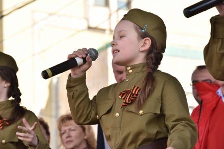 Слава Советскому народу – победителю! Вечная память павшим! Фашизм не пройдет!