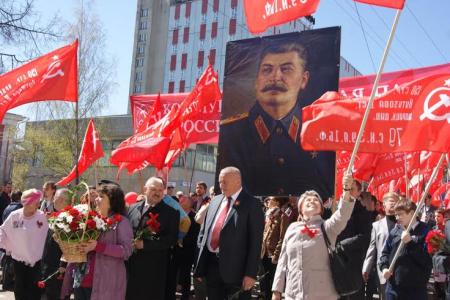Коммунисты Кировской области отметили 70-летие Великой Победы