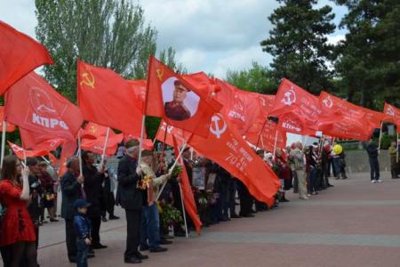 «Этот праздник со слезами на глазах». Митинг Победы в Ростове-на-Дону