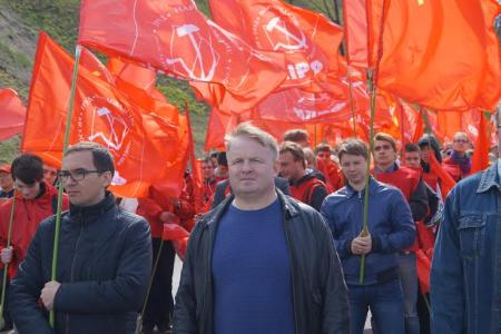 Нижегородское региональное отделение КПРФ провело митинг и шествие, посвященные Дню международной солидарности трудящихся