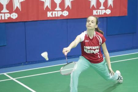 Спортклуб КПРФ провел финал «Детской Лиги» по бадминтону