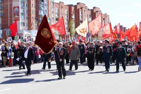 Ленинградская область: 70 лет под Знаменем Победы
