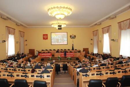 В Тюмени состоялось торжественное заседание областного Комитета КПРФ, посвящённое 70-летию Великой Победы