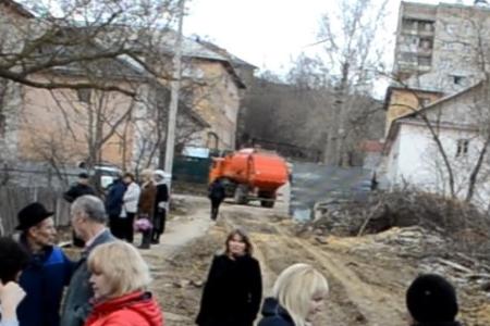 Олег Лебедев на встречах  жителям Тульской области: Коммунисты продолжат активно и последовательно отстаивать социальные интересы трудящихся