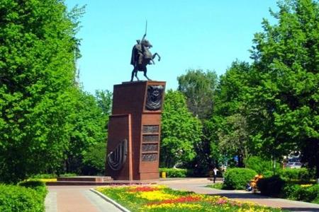 В Чебоксарах по предложению депутата-коммуниста будут восстановлены два памятника советским героям