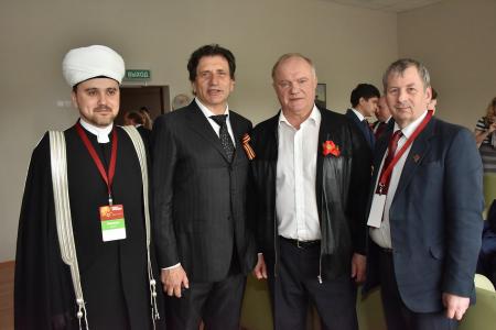 Г.А. Зюганов посетил Международный молодежный патриотический форум «Наследники победы» в подмосковной Истре