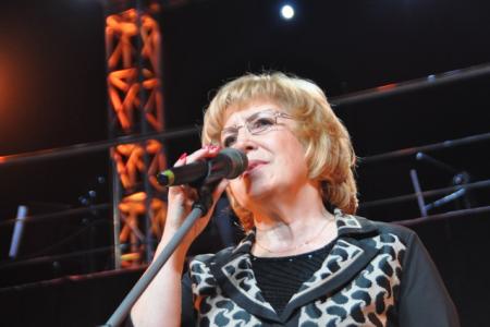  Ленинградские коммунисты провели торжественный вечер, посвященный 70-летию Великой Победы