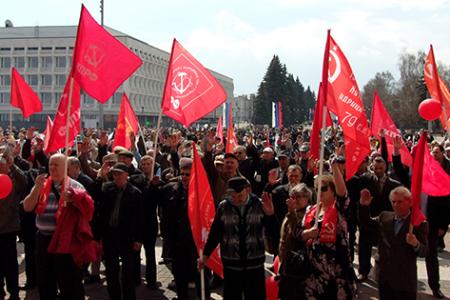 Первомайские торжества на родине Ленина