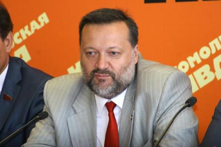 Пресс-конференция депутатов Госдумы от КПРФ в Челябинске. Ю.В. Афонин: «Надо не отнимать у регионов последние копейки, а эффективнее наполнять бюджет»