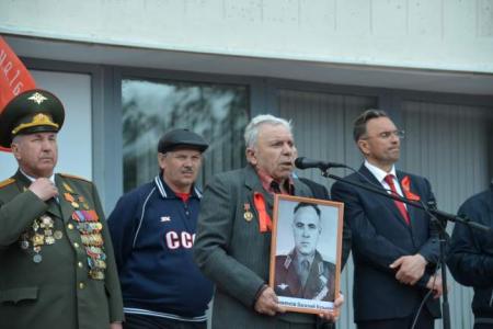 «Этот праздник со слезами на глазах». Митинг Победы в Ростове-на-Дону