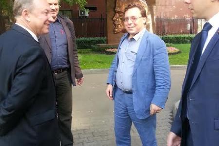 Валерий Рашкин и Андрей Клычков обсудили опасность возрождения фашизма в Европе с депутатом бундестага
