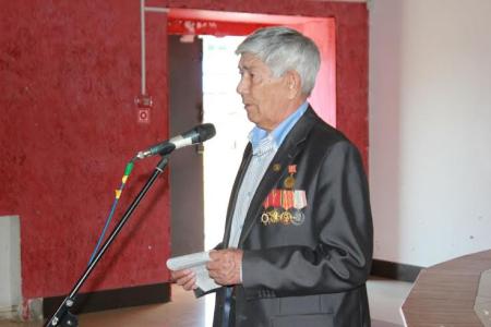 Тюменская область. Тобольские коммунисты провели торжественный вечер детей войны в честь 70-летия Великой Победы в Сумкино