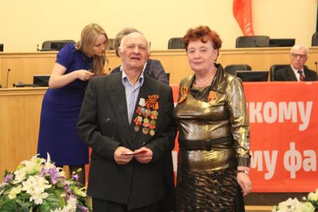 В Тюмени состоялось торжественное заседание областного Комитета КПРФ, посвящённое 70-летию Великой Победы