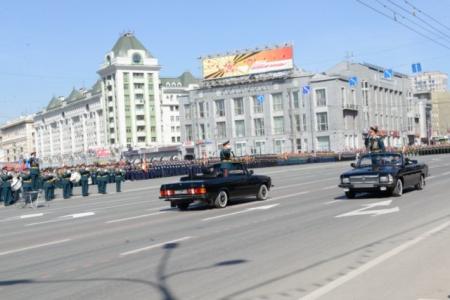 Новосибирск принял торжественный парад Победы