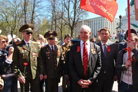 Нижегородские коммунисты возложили цветы к Вечному Огню
