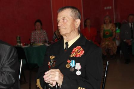 Тюменская область. Тобольские коммунисты провели торжественный вечер детей войны в честь 70-летия Великой Победы в Сумкино