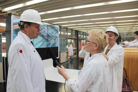 Депутаты Госдумы и секретари региональных организаций КПРФ посетили в Челябинске уникальный промышленный объект – цех ЧТПЗ «Высота 239»