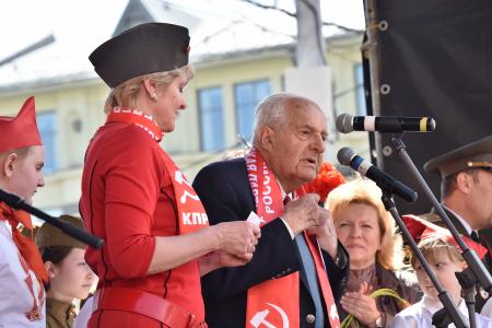 Слава Советскому народу – победителю! Вечная память павшим! Фашизм не пройдет!