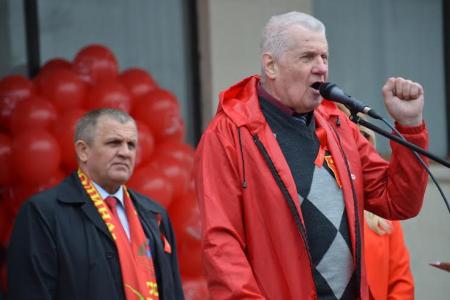 «Правительство Медведева – в отставку!», - потребовали участники первомайского митинга в Ростове-на-Дону