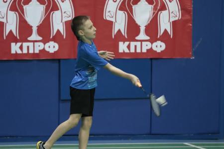 Спортклуб КПРФ провел финал «Детской Лиги» по бадминтону