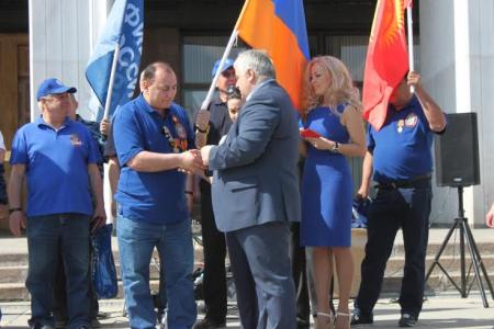 Москва. Коммунисты пожелали доброго пути участникам международного автопробега «География Победы»