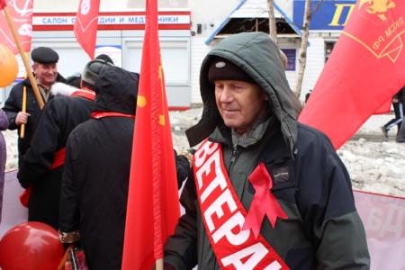 Первомай встретили в Магадане 