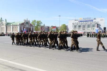 Новосибирск принял торжественный парад Победы