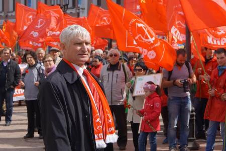 Нижегородское региональное отделение КПРФ провело митинг и шествие, посвященные Дню международной солидарности трудящихся