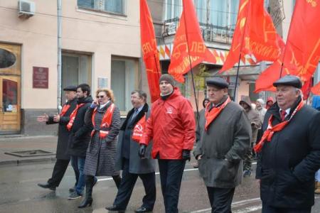 Первомайская демонстрация в Красноярске