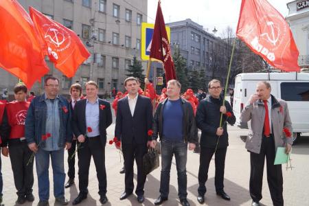 Нижегородское региональное отделение КПРФ провело митинг и шествие, посвященные Дню международной солидарности трудящихся