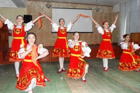 Курганская область. Зауральские коммунисты помогли издать поэтический сборник к 70-летию Великой Победы