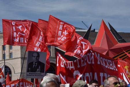 Слава Советскому народу – победителю! Вечная память павшим! Фашизм не пройдет!