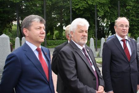 Д.Г. Новиков: В борьбе с неонацизмом объединяться и действовать
