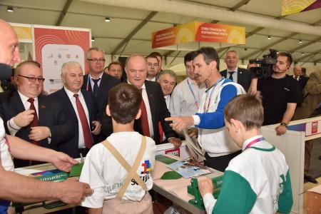 Г.А. Зюганов: «Я уверен, что человечество всегда будет помнить Ленина». Итоги визита лидера КПРФ в Татарстан