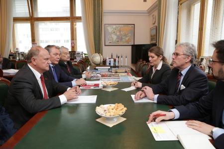 Г.А. Зюганов провел встречу с послом Германии в России Рюдигером фон Фричем