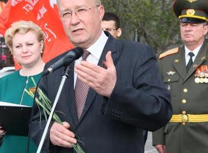 Мемориальная доска памяти знаменитой парашютистки Валентины Селиверстовой установлена в Омске