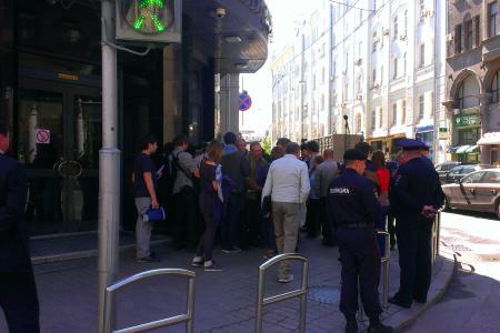 В Мосгордуму передано 36 тысяч подписей москвичей против памятника Князю Владимиру на Воробьевых горах