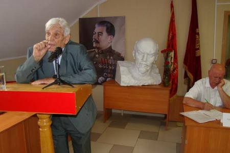 Ставропольские коммунисты наметили пути возвращения завоеваний Великого Октября 