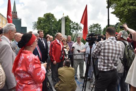 Поклон памяти павших