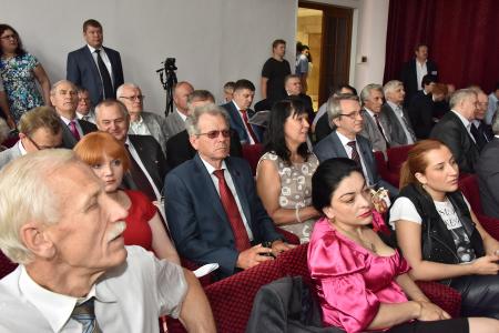 В Москве открылся VIII (июньский) Пленум ЦК КПРФ
