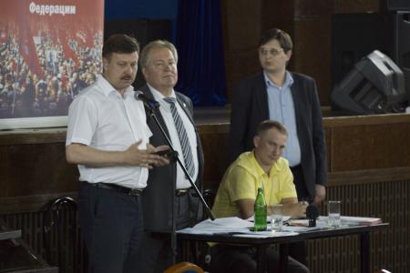 «Столичные» станичники. Встреча депутата С.П. Обухова с жителями станицы Елизаветинской Краснодара выявила пласт проблем, упорно не решаемых властями
