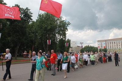 Новгородские коммунисты почтили память погибших в годы Великой Отечественной Войны