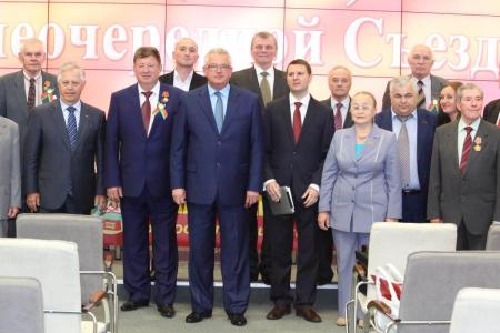 В Минске состоялся Съезд КПБ и заседание Секретариата СКП-КПСС. В работе форума приняли участие заместитель Председателя ЦК КПРФ В.И. Кашин и секретарь ЦК КПРФ К.К. Тайсаев