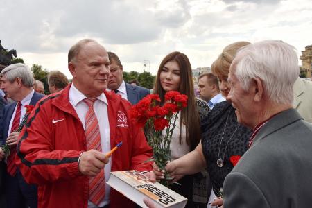 Поклон памяти павших
