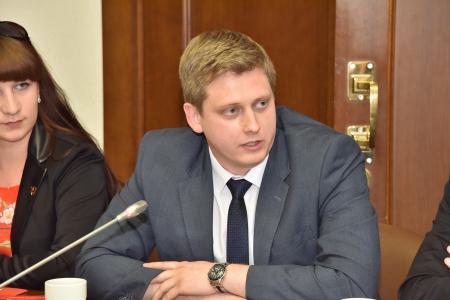 «Мы заинтересованы в том, чтобы молодежь была здоровой, умной, образованной и энергичной». Г.А. Зюганов провел встречу с молодежными лидерами КПРФ