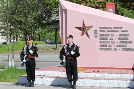 Коммунисты Магадана почтили погибших советских людей в День памяти и скорби